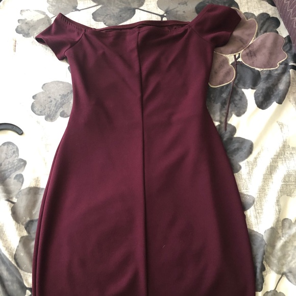Girl’s Semi-Formal Dress - Picture 3 of 4